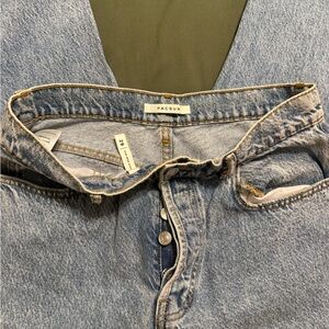 PacSun Light Wash High-Rise Jeans